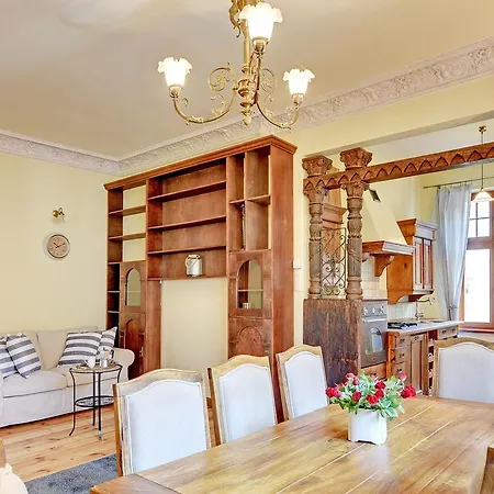 Prestige Apartment *